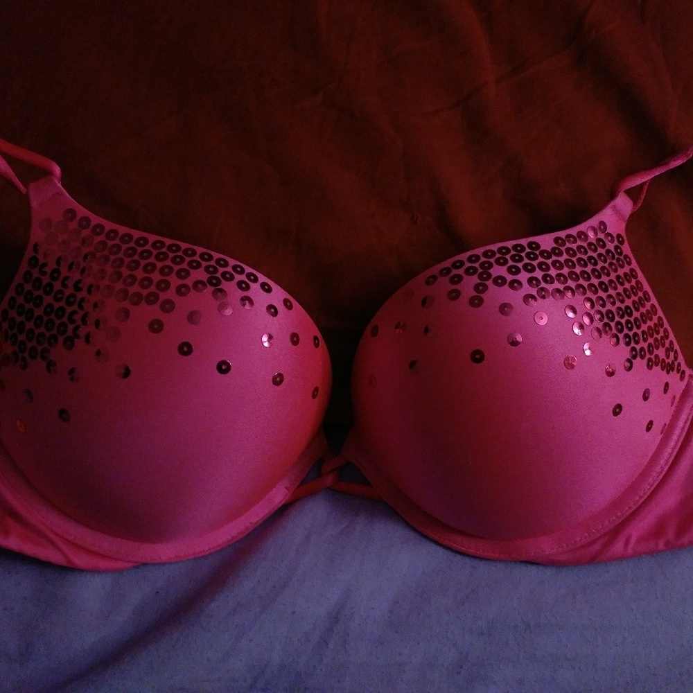Victoria secret bombshell plunge bra